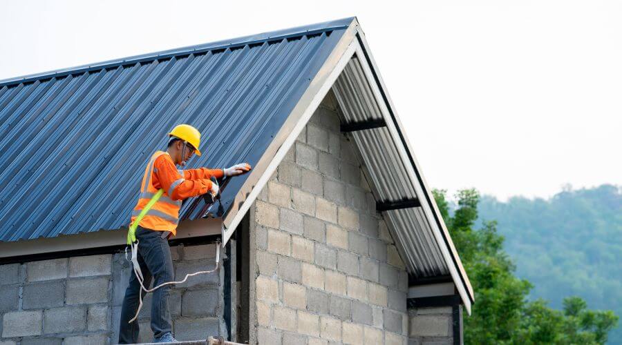 Expert top industrial roofings services in Paw Paw, WV